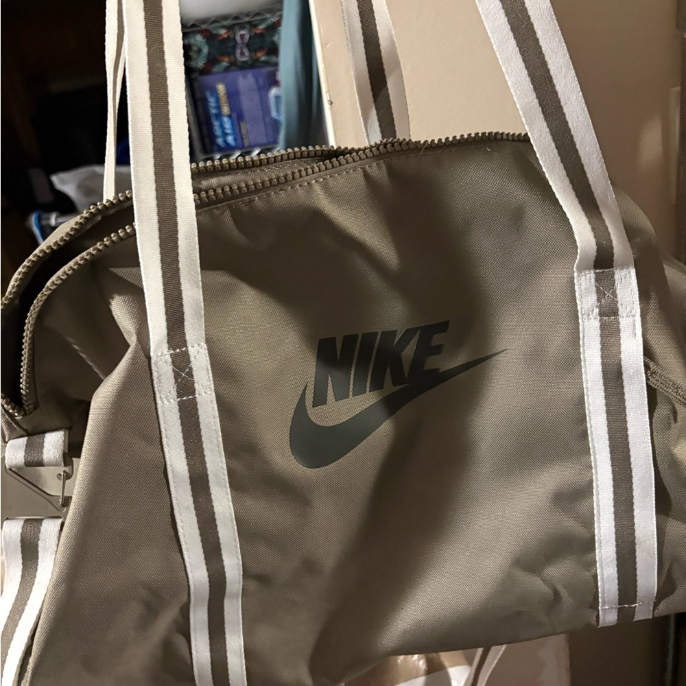 Nike duffle bag